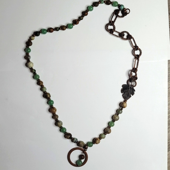 🍁HAND-CRAFTED NECKLACE - Picture 2 of 7
